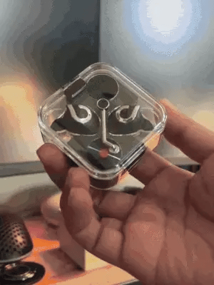 tws - transparent case earbud
