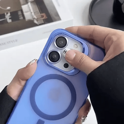 حافظة هاتف متدرجة اللون متوافقة مع MagSafe